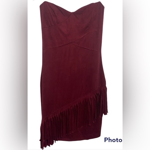 MYSTIC Los Angeles Strapless Fringe Dress Burgundy Medium - Picture 1 of 3